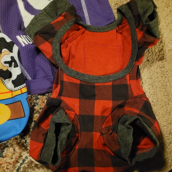 3/$25! Pet outfits for small dogs or cats - Picture 3 of 10
